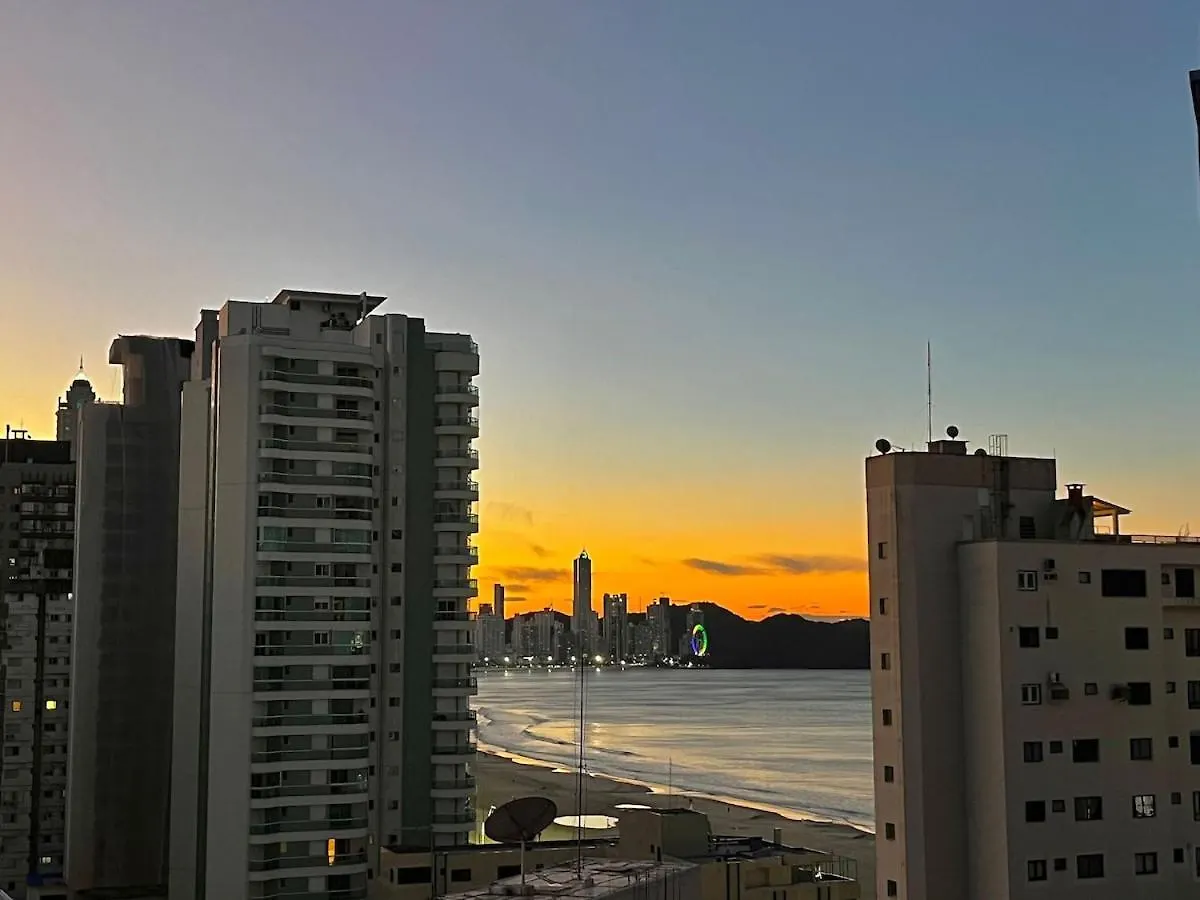 Curta!|196| Ape Marine 3 Q | Vista Para Praia Central Balneário Camboriú Apartamento