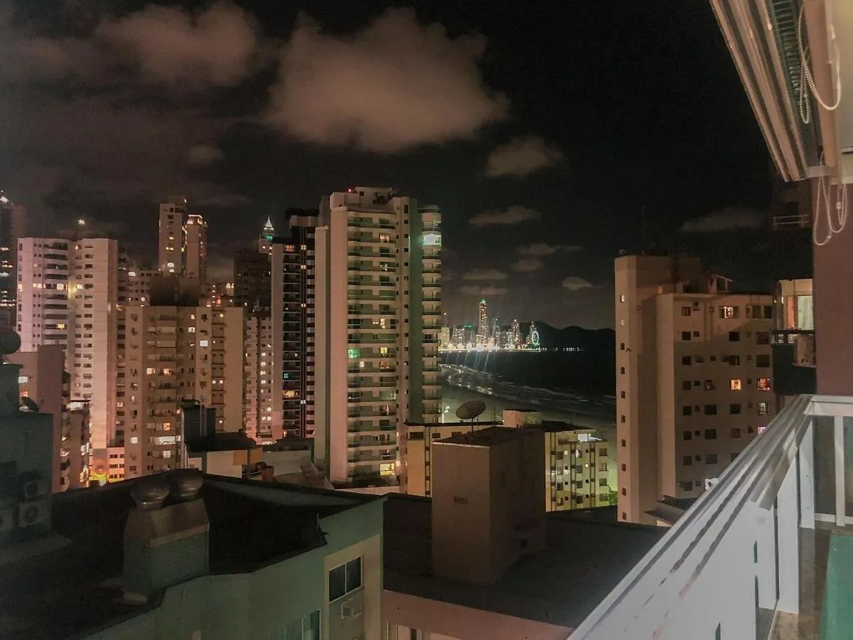 Curta!|196| Ape Marine 3 Q | Vista Para Praia Central Balneário Camboriú Brasil